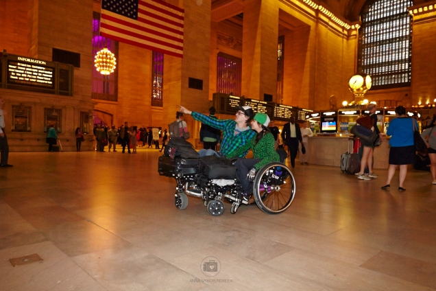Grand Central Station mit Sack und Pack auf dem Smartwheel - Foto: Anna Spindelndreier