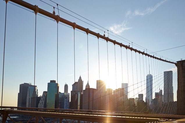 Die New Yorker Skyline von der Brooklyn Bridge aus gesehen - Foto: Anna Spindelndreier